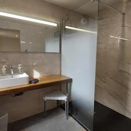 Holiday home Letable De Boissadel Boisset (Cantal)